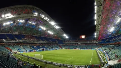 上海外援成毒瘤，连续战事失误频发，陈正昊质疑其态度问题